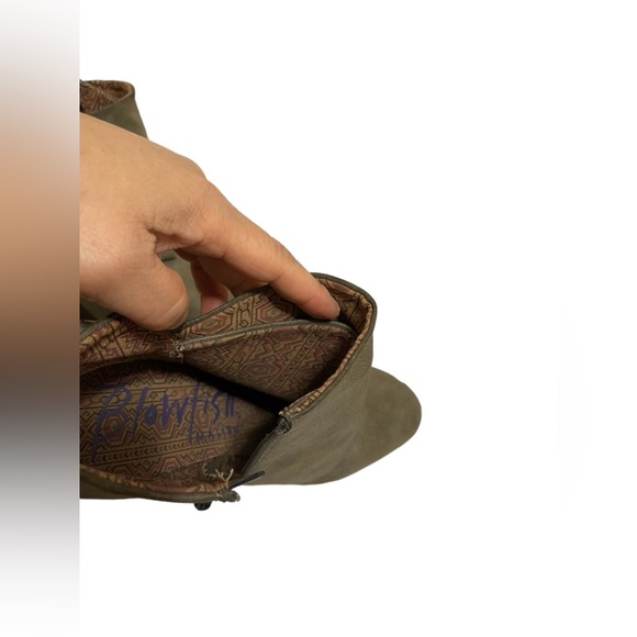 🌼NEW BLOWFISH WOMENS GREEN FAUX LEATHER BOOTIES. - Picture 5 of 13